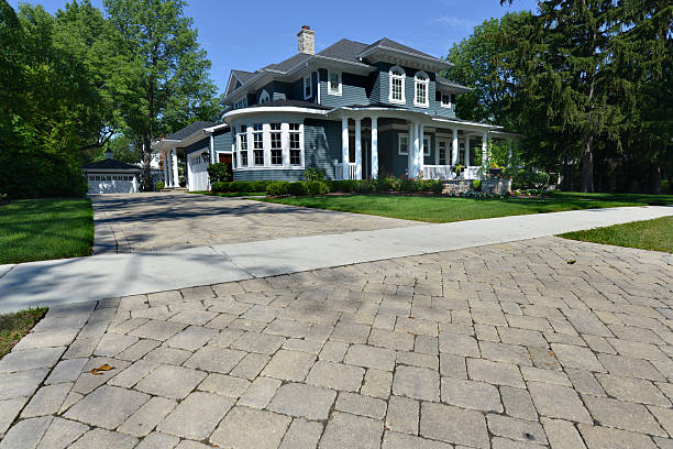 Best Residential Driveway Paver Services  in Dixmoor, IL